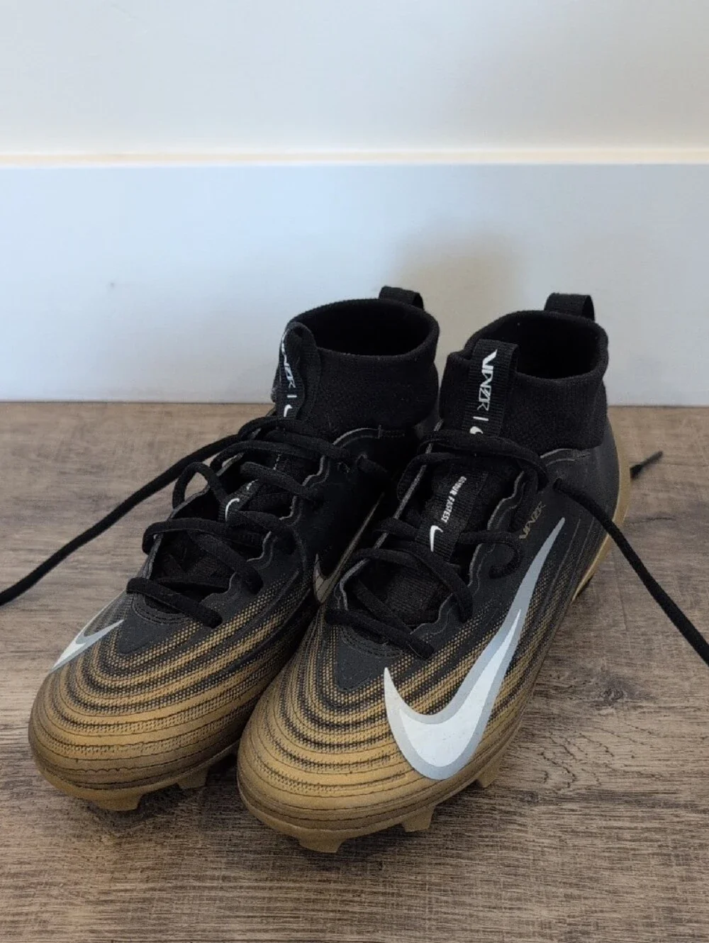 Nike lightweight football